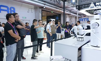 Официальный запуск робота PL-Universe ProWhite Robot <br/>Участие в WRC